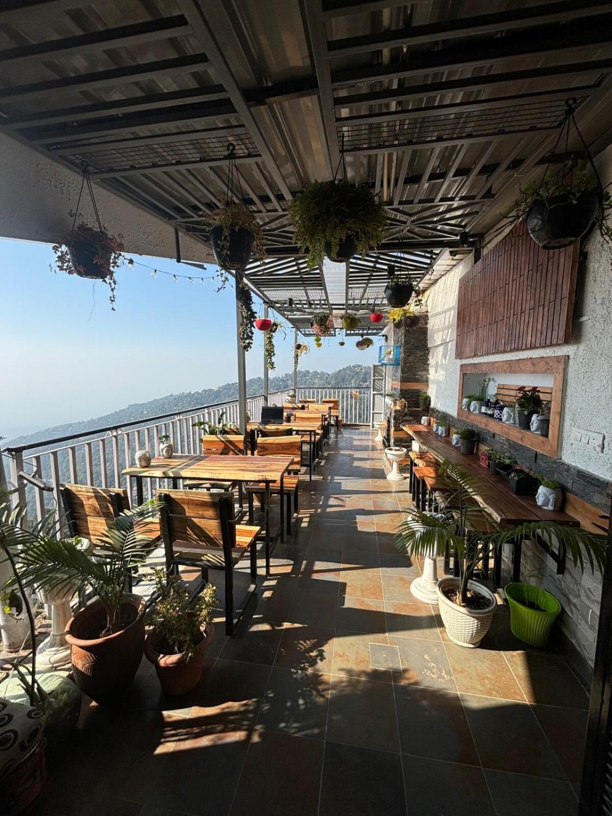 Lord Krishna Boutique Stay Dharamshala Esterno foto